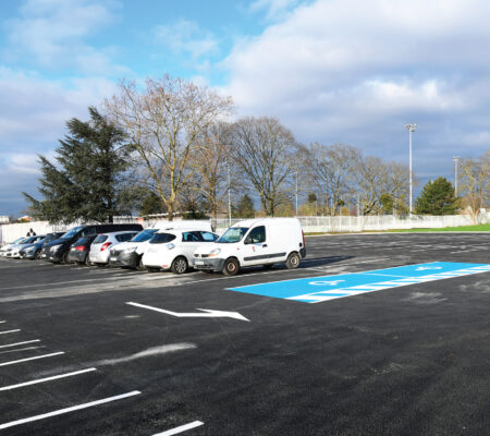parking cimetière stains 2026