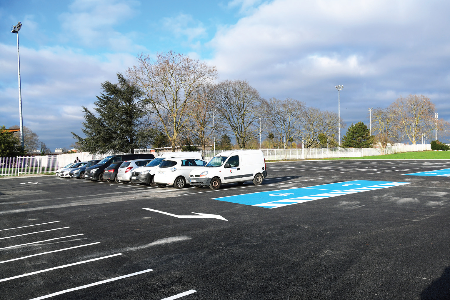 parking cimetière stains 2026